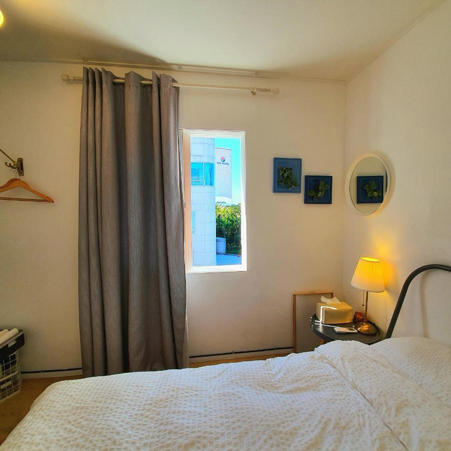 Hannahstay Women Only Guesthouse Чеджудо Экстерьер фото
