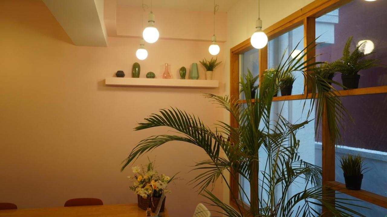 Hannahstay Women Only Guesthouse Чеджудо Экстерьер фото