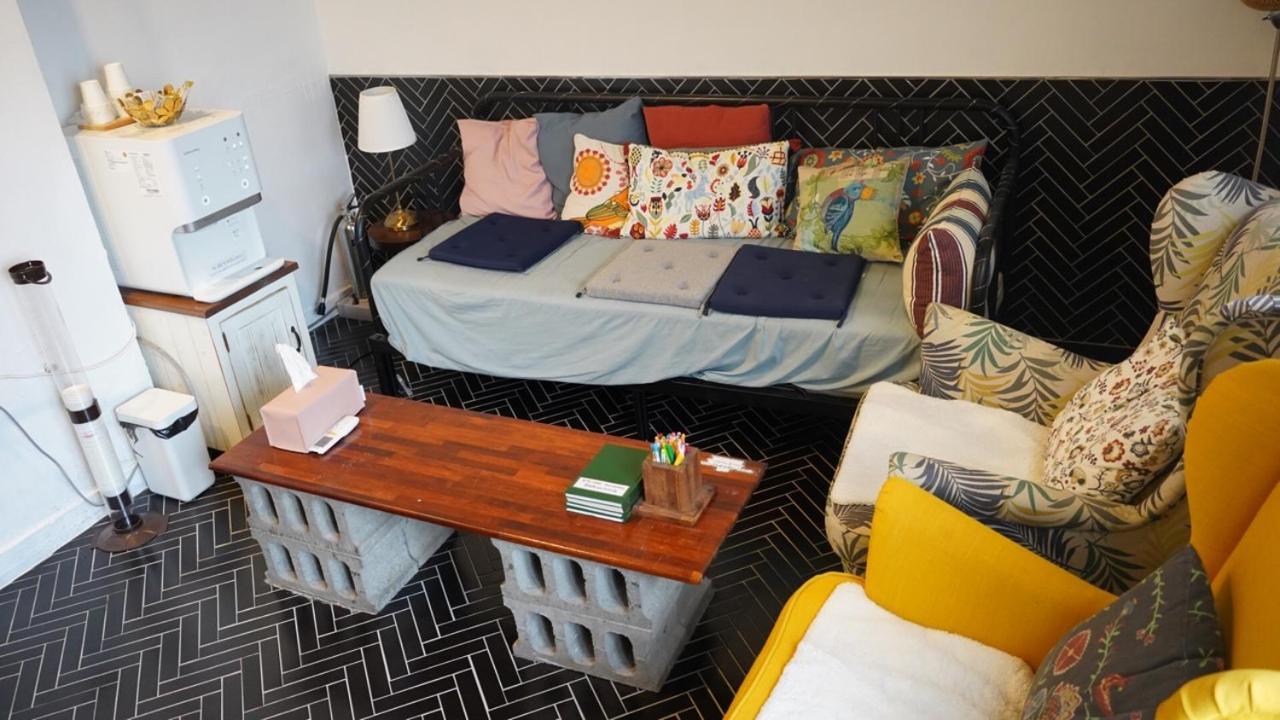 Hannahstay Women Only Guesthouse Чеджудо Экстерьер фото