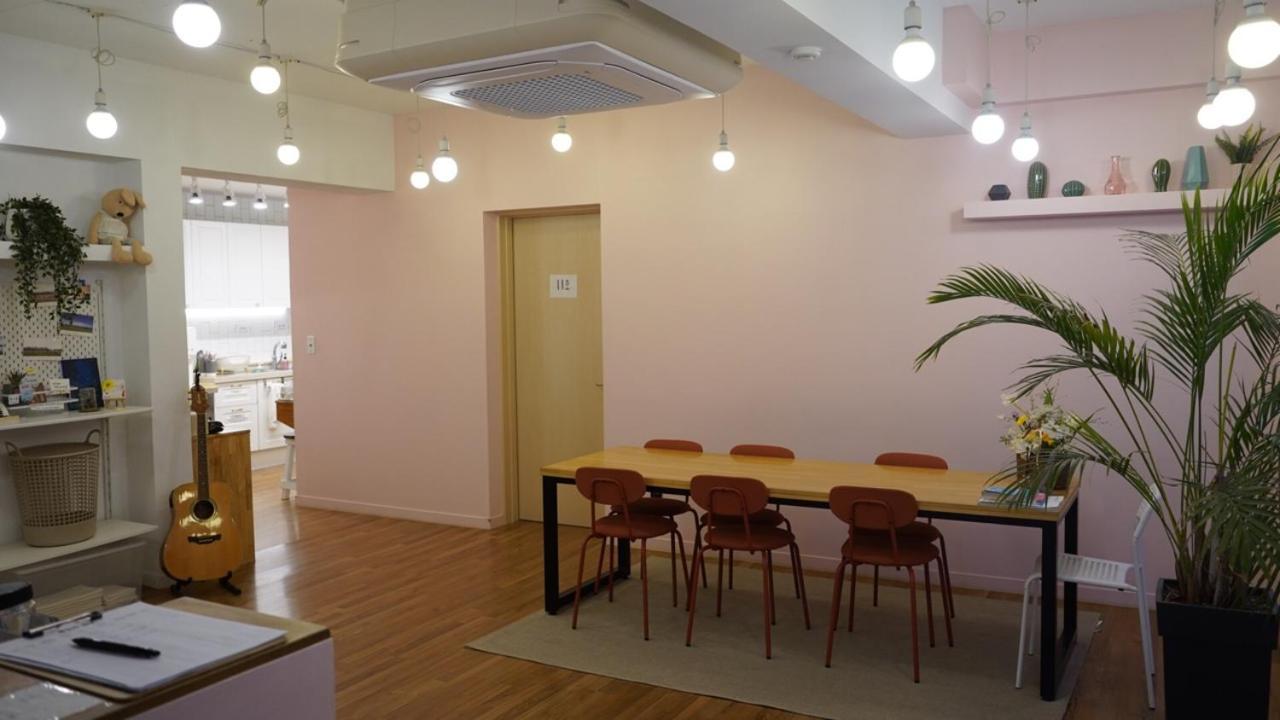 Hannahstay Women Only Guesthouse Чеджудо Экстерьер фото